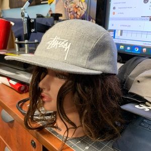 Stussy 5 panel hat  new condition strap back